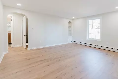 Living - 28 Thompson Rd, Webster, MA 01570 photo 1 of 2