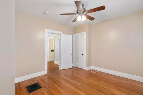 28 Hillside Ave, Everett, MA 02149 photo 32