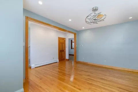 28 Hillside Ave, Everett, MA 02149 photo 14