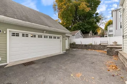 28 Hillside Ave, Everett, MA 02149 photo 39