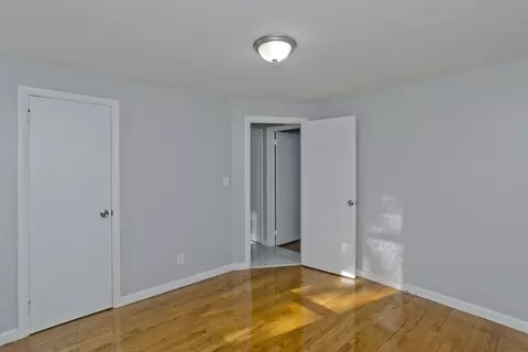 37 Wilber St, Springfield, MA 01104 photo 13