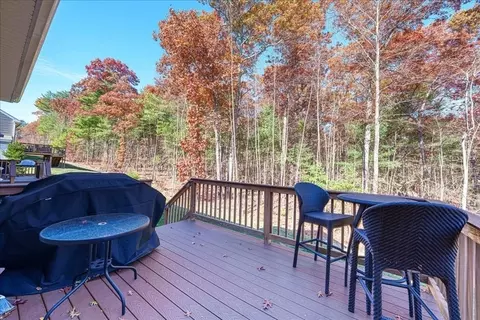 Exterior - 12 Caden Ct #12, Upton, MA 01568 photo 2 of 2