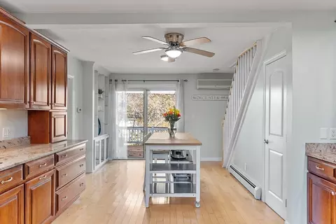 Entry Way - 66 Dawson Rd, Worcester, MA 01602 photo 1 of 2