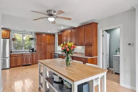 Kitchen - 66 Dawson Rd, Worcester, MA 01602 photo 2 of 5