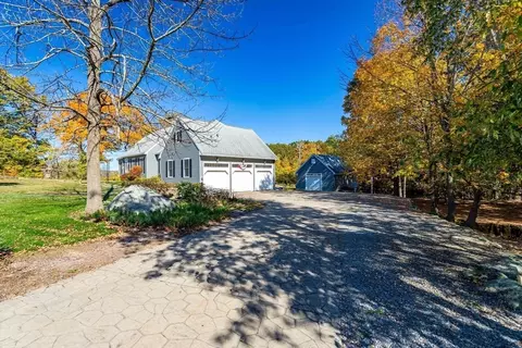 61 Newcomb Rd, Westminster, MA 01473