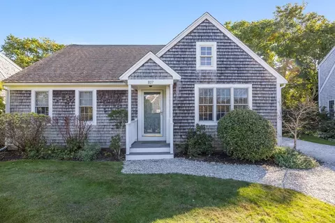 121 Camp St #107, Yarmouth, MA 02673
