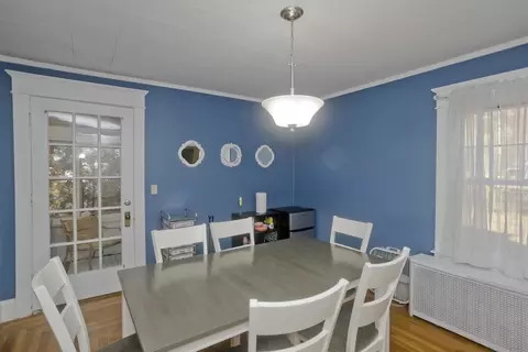 Dining - 165 Belvidere St, Springfield, MA 01108 photo 3 of 3