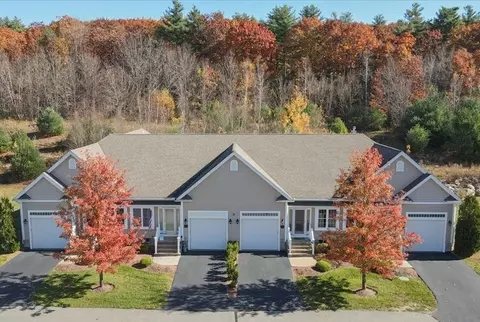 4 Saybrook Dr #4, Hubbardston, MA 01452