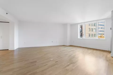 10 Rogers St #507, Cambridge, MA 02142