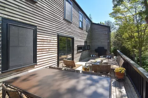 15 Circle St, Marblehead, MA 01945 photo 37