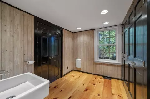 15 Circle St, Marblehead, MA 01945 photo 15