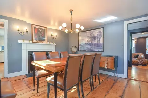 15 Circle St, Marblehead, MA 01945 photo 8