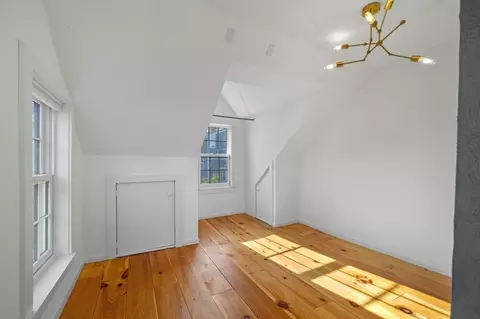 15 Circle St, Marblehead, MA 01945 photo 27