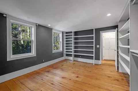 15 Circle St, Marblehead, MA 01945 photo 22