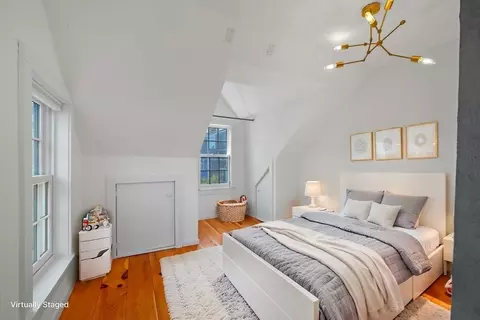 15 Circle St, Marblehead, MA 01945 photo 4