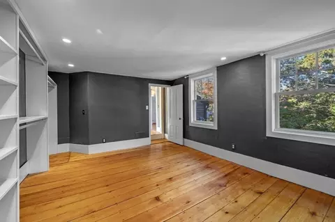 15 Circle St, Marblehead, MA 01945 photo 23
