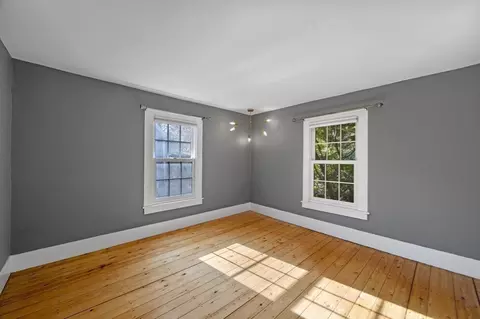 15 Circle St, Marblehead, MA 01945 photo 20