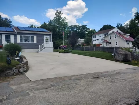 59 Pine Hill Rd, Worcester, MA 01604 photo 3