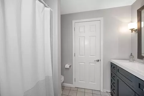 Bath - 17 Harold Ave, Reading, MA 01867 photo 3 of 3