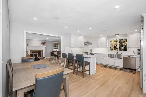 Kitchen - 17 Harold Ave, Reading, MA 01867 photo 1 of 7