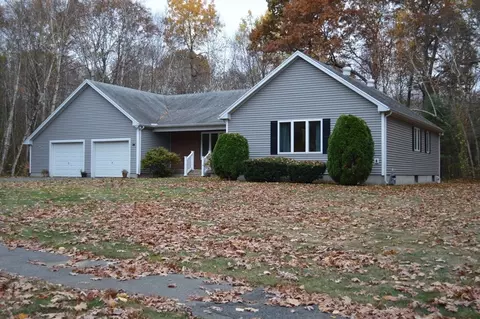 24 Windwood Dr, Ludlow, MA 01056