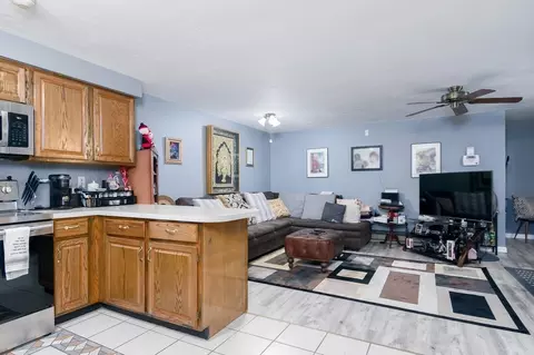 10 Hulbert Rd #9, Worcester, MA 01603 photo 4