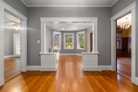 60 Marshal St #3, Brookline, MA 02445 photo 2