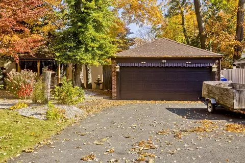 65 Olmsted Dr, Springfield, MA 01108 photo 5
