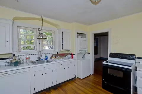65 Olmsted Dr, Springfield, MA 01108 photo 37