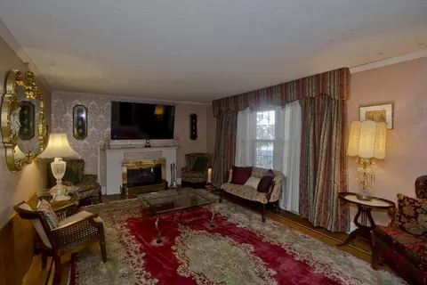 65 Olmsted Dr, Springfield, MA 01108 photo 15