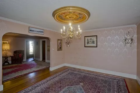65 Olmsted Dr, Springfield, MA 01108 photo 12