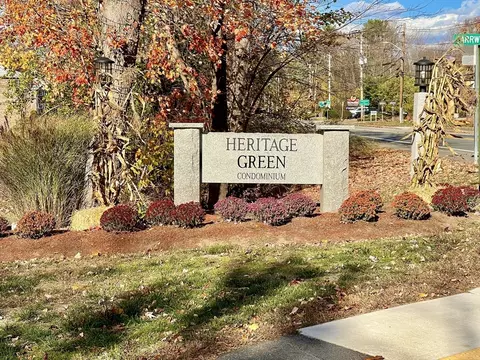 1 Fernview Ave #3, North Andover, MA 01845
