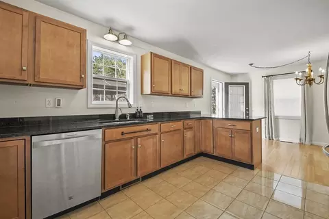 2 Brookside Dr, Hanson, MA 02341 photo 11