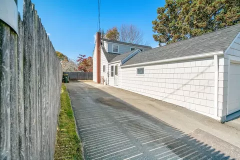38 Blakely Ct, Fall River, MA 02720 photo 25