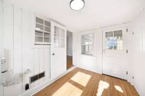 38 Blakely Ct, Fall River, MA 02720 photo 4