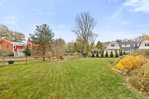 8 Hayes Rd, Hingham, MA 02043 photo 24