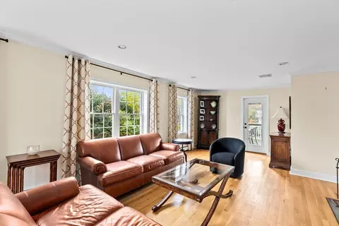 8 Hayes Rd, Hingham, MA 02043 photo 8