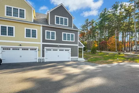 41 Valley St #-, Norfolk, MA 02056