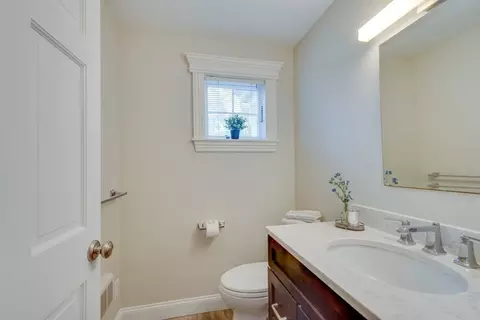 148 Bancroft Ave, Reading, MA 01867 photo 19