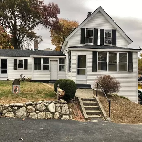 21 Kittredge Pl, Clinton, MA 01510
