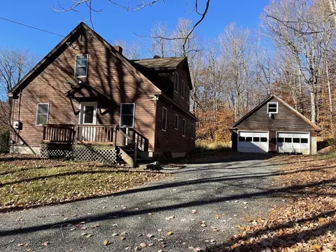 51 Bray Rd, Heath, MA 01346