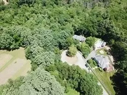 2 Maureen Ln, Georgetown, MA 01833 photo 9