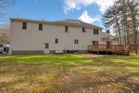218 Tearall Rd, Raynham, MA 02767 photo 2