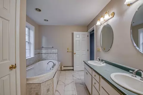 218 Tearall Rd, Raynham, MA 02767 photo 12