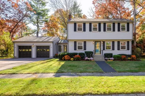 4 Alden St, Foxboro, MA 02035