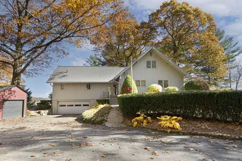 Exterior - 8 Pine Ave, Spencer, MA 01562 photo 1 of 8