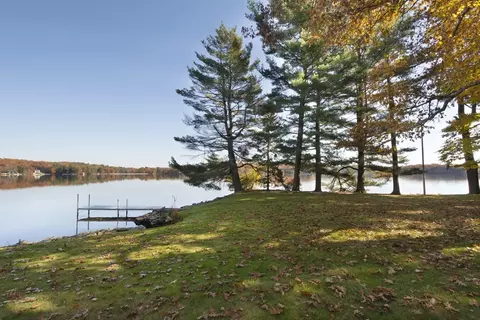Exterior - 8 Pine Ave, Spencer, MA 01562 photo 4 of 8