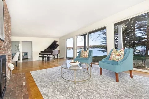 Living - 8 Pine Ave, Spencer, MA 01562 photo 4 of 8
