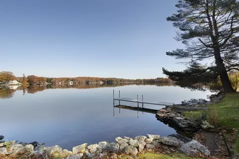 View/Area - 8 Pine Ave, Spencer, MA 01562 photo 4 of 5