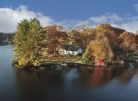 Other - 8 Pine Ave, Spencer, MA 01562 photo 2 of 4